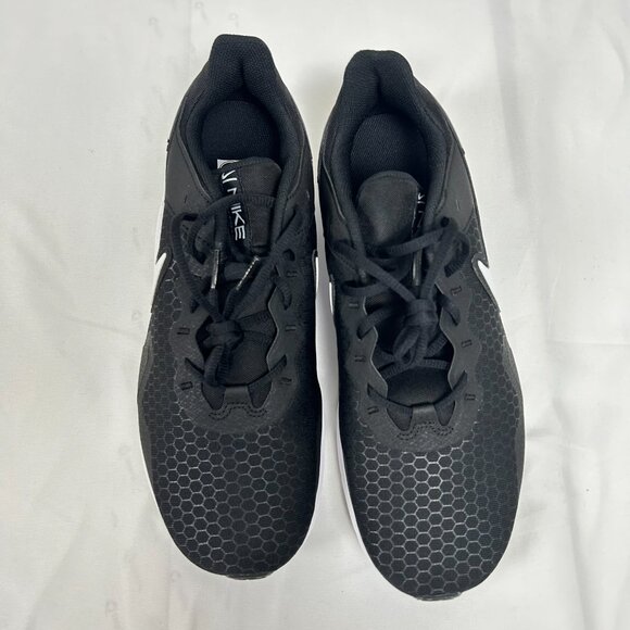 Brand New with box Men's Nike Legend Essential 2 Black White Metallic Silver - Picture 5 of 8